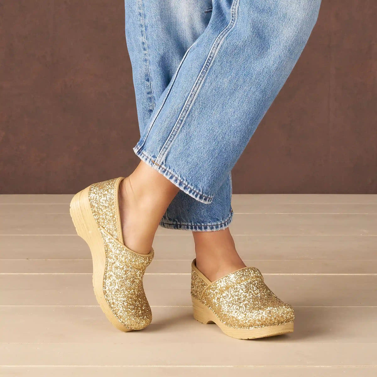 Professional Gold Glitter